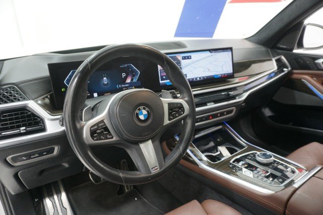 Used 2024 BMW X7 xDrive40i w/ Executive Package AWD/4WD image 23