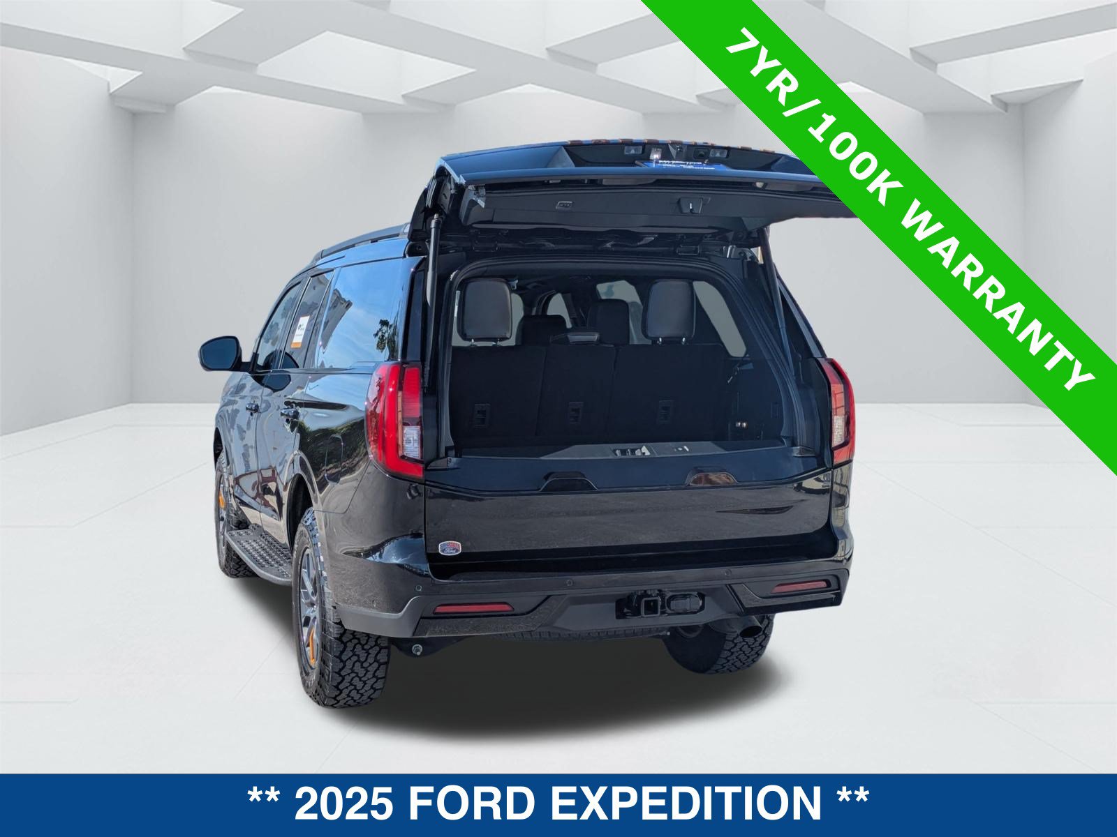 Certified 2025 Ford Expedition Tremor AWD/4WD image 14