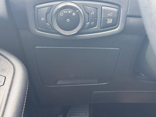 Certified 2023 Ford Edge SEL w/ Sport Appearance Package AWD/4WD image 23