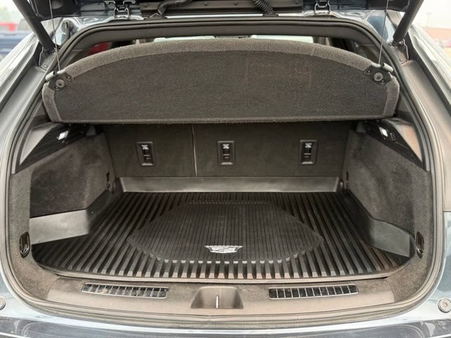 Used 2019 Cadillac XT4 Sport w/ Cold Weather Package AWD/4WD image 30