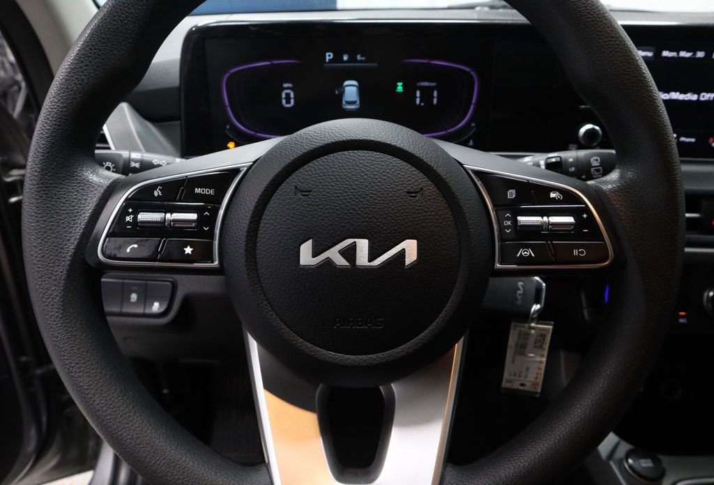 Used 2024 Kia Seltos LX image 31