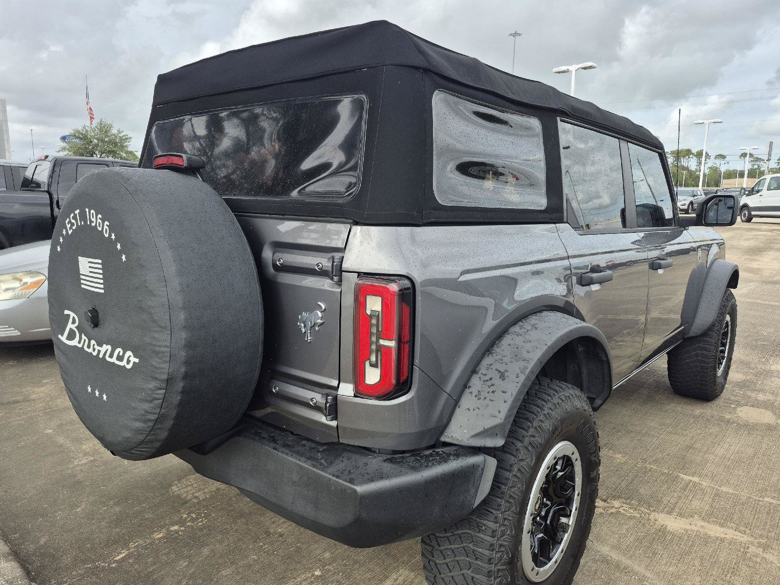 Certified 2023 Ford Bronco Big Bend w/ Sasquatch Package AWD/4WD image 12