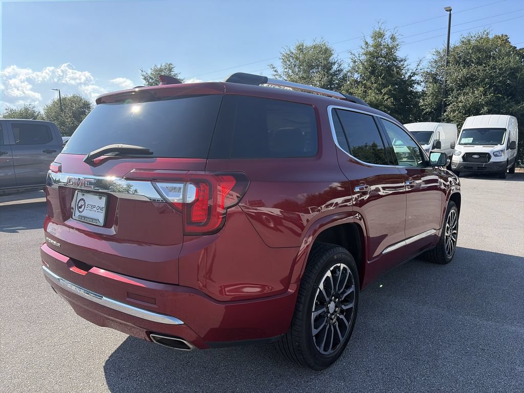 Used 2020 GMC Acadia Denali w/ Technology Package FWD image 7