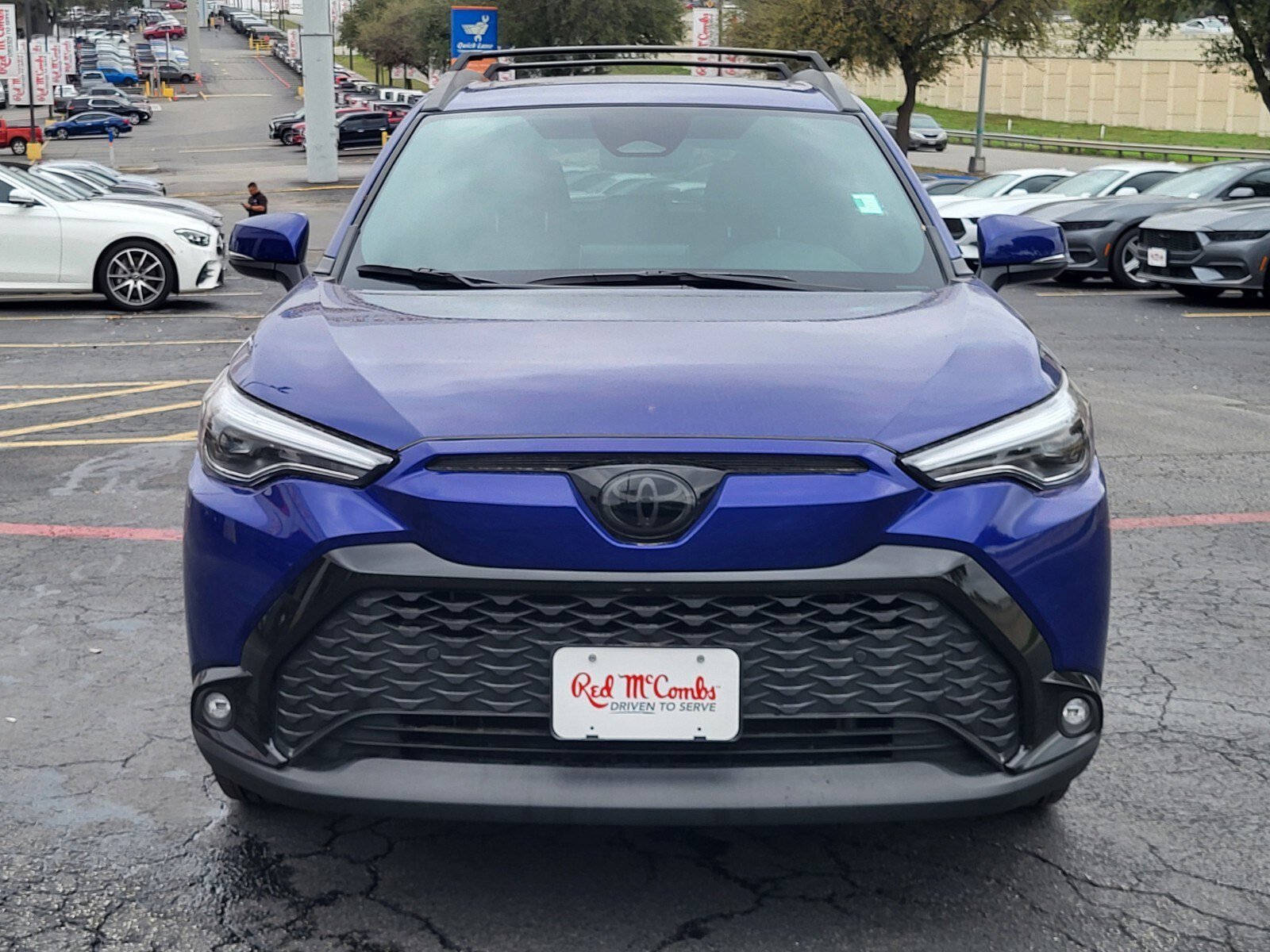 Used 2024 Toyota Corolla Cross AWD Hybrid w/ Convenience Package image 8