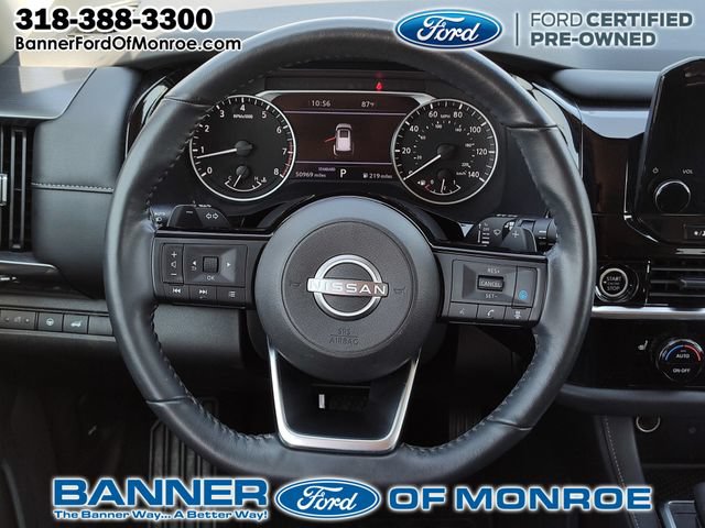 Used 2024 Nissan Pathfinder SL FWD image 19