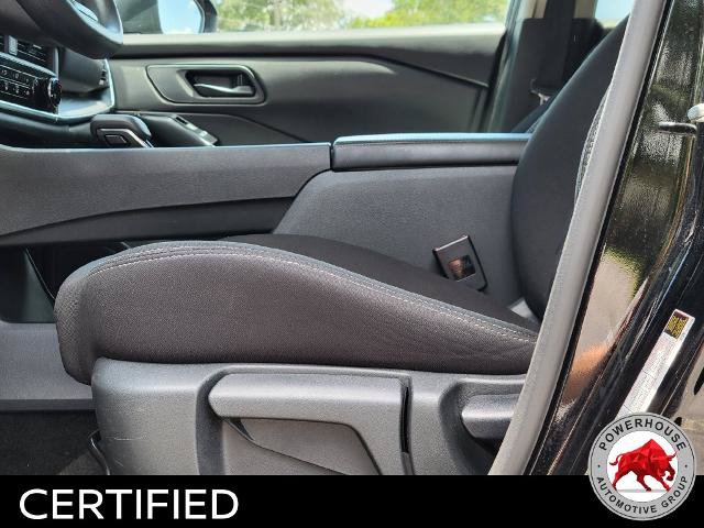 Used 2024 Nissan Rogue S FWD image 23