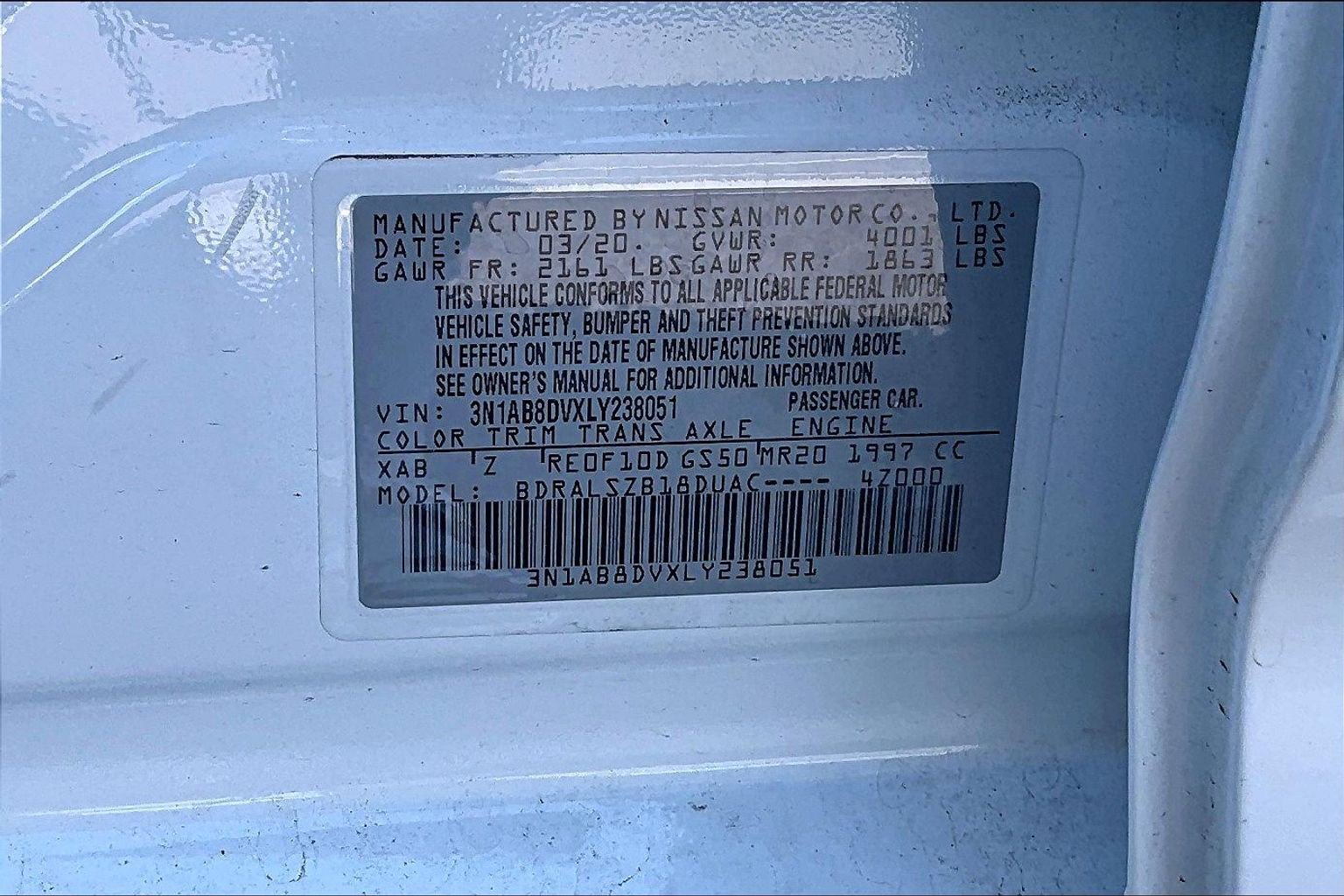 Used 2020 Nissan Sentra SR w/ Premium Package FWD image 19