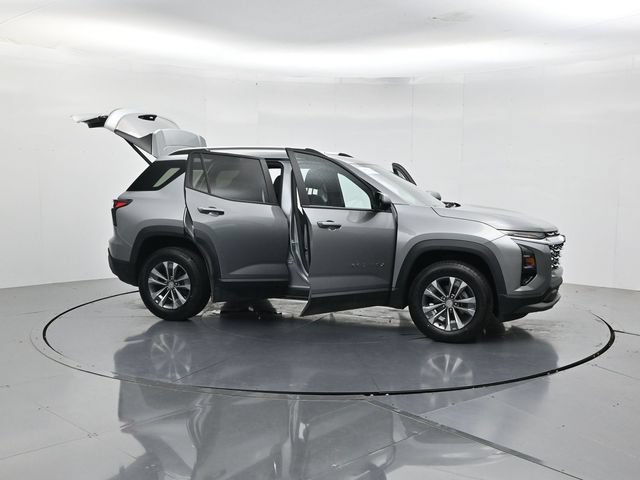 Used 2025 Chevrolet Equinox LT w/ Convenience Package II FWD image 54