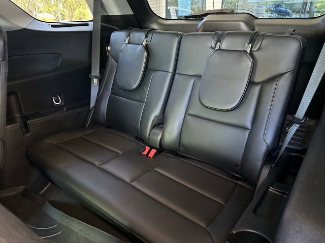 Certified 2023 Ford Explorer XLT w/ Equipment Group 202A image 15