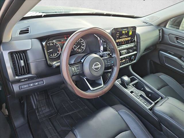 Used 2022 Nissan Pathfinder SL w/ SL Premium Package FWD image 10