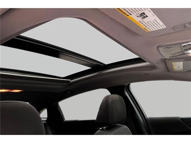 Used 2022 Chevrolet Malibu LT FWD image 29