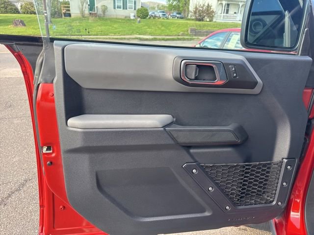 Certified 2023 Ford Bronco Big Bend w/ Sasquatch Package AWD/4WD image 17