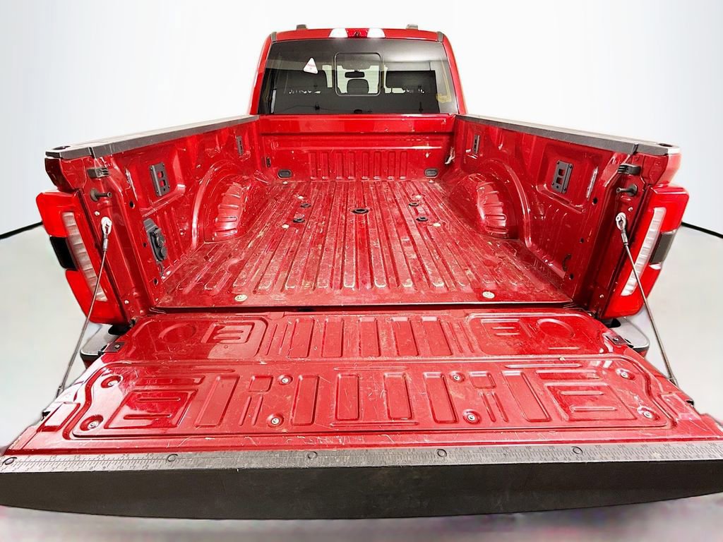 Certified 2024 Ford F250 XLT w/ Black Appearance Package image 27