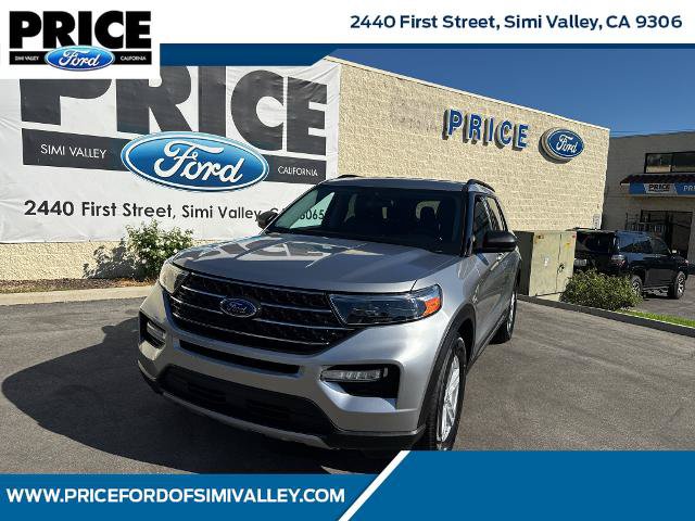 Certified 2023 Ford Explorer XLT w/ Equipment Group 202A RWD image 1