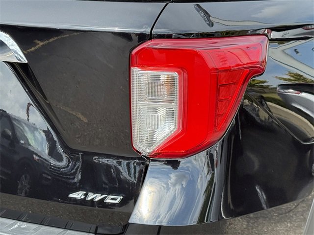 Certified 2023 Ford Explorer XLT w/ Equipment Group 202A image 31