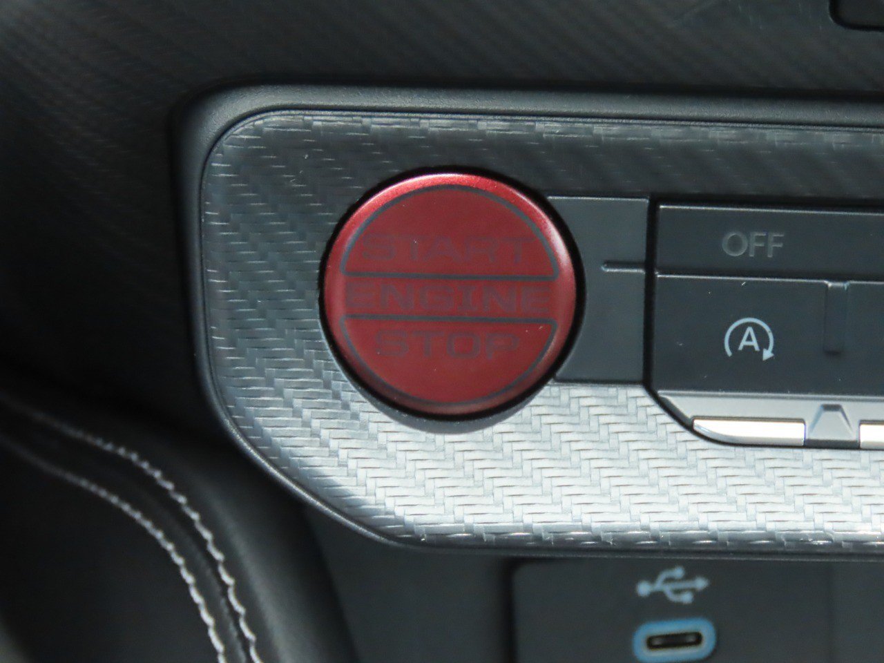 Certified 2025 Ford Mustang GT Premium RWD image 24
