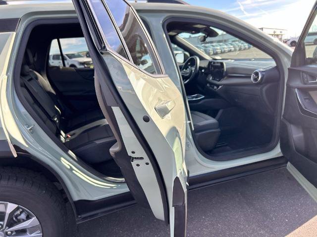 Used 2025 Chevrolet Equinox LT w/ Convenience Package II FWD image 12