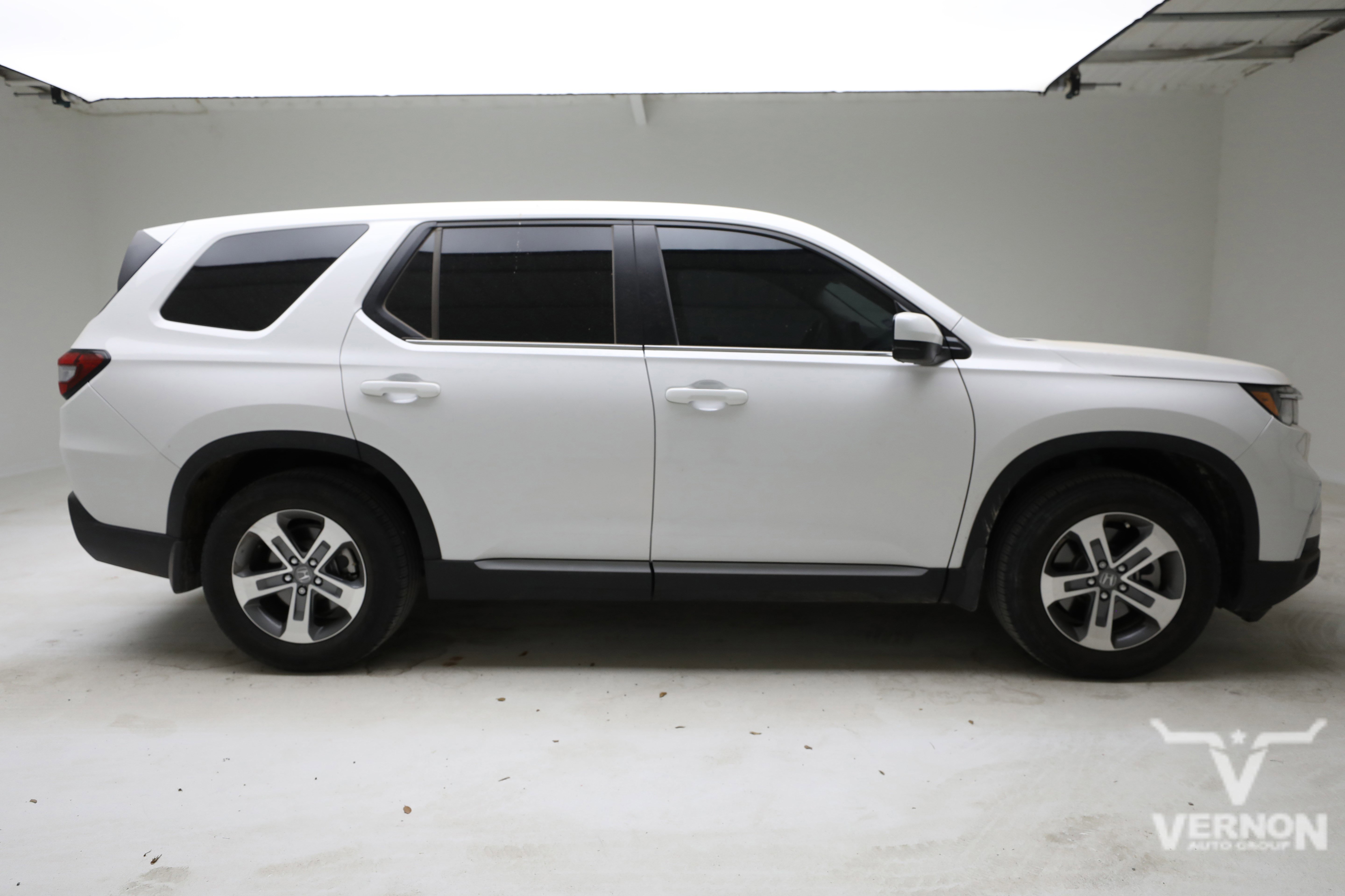 Used 2024 Honda Pilot EX-L image 5