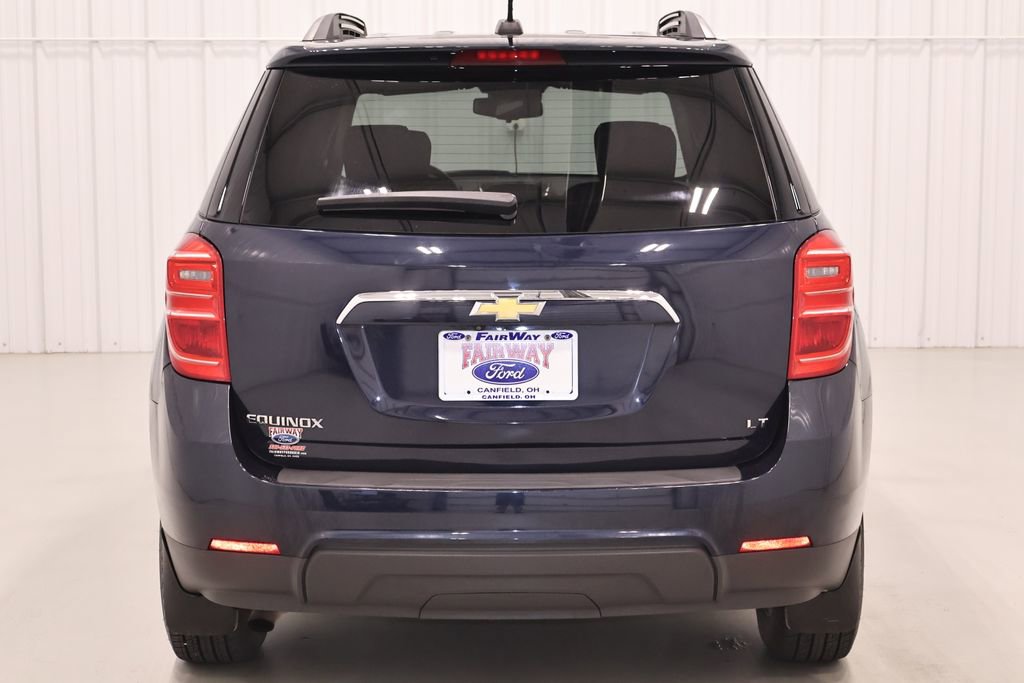 Used 2017 Chevrolet Equinox LT w/ Convenience Package FWD image 9