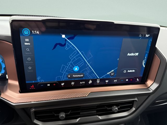 Certified 2025 Ford Bronco Sport Outer Banks w/ Outer Banks Tech Package+ AWD/4WD image 8