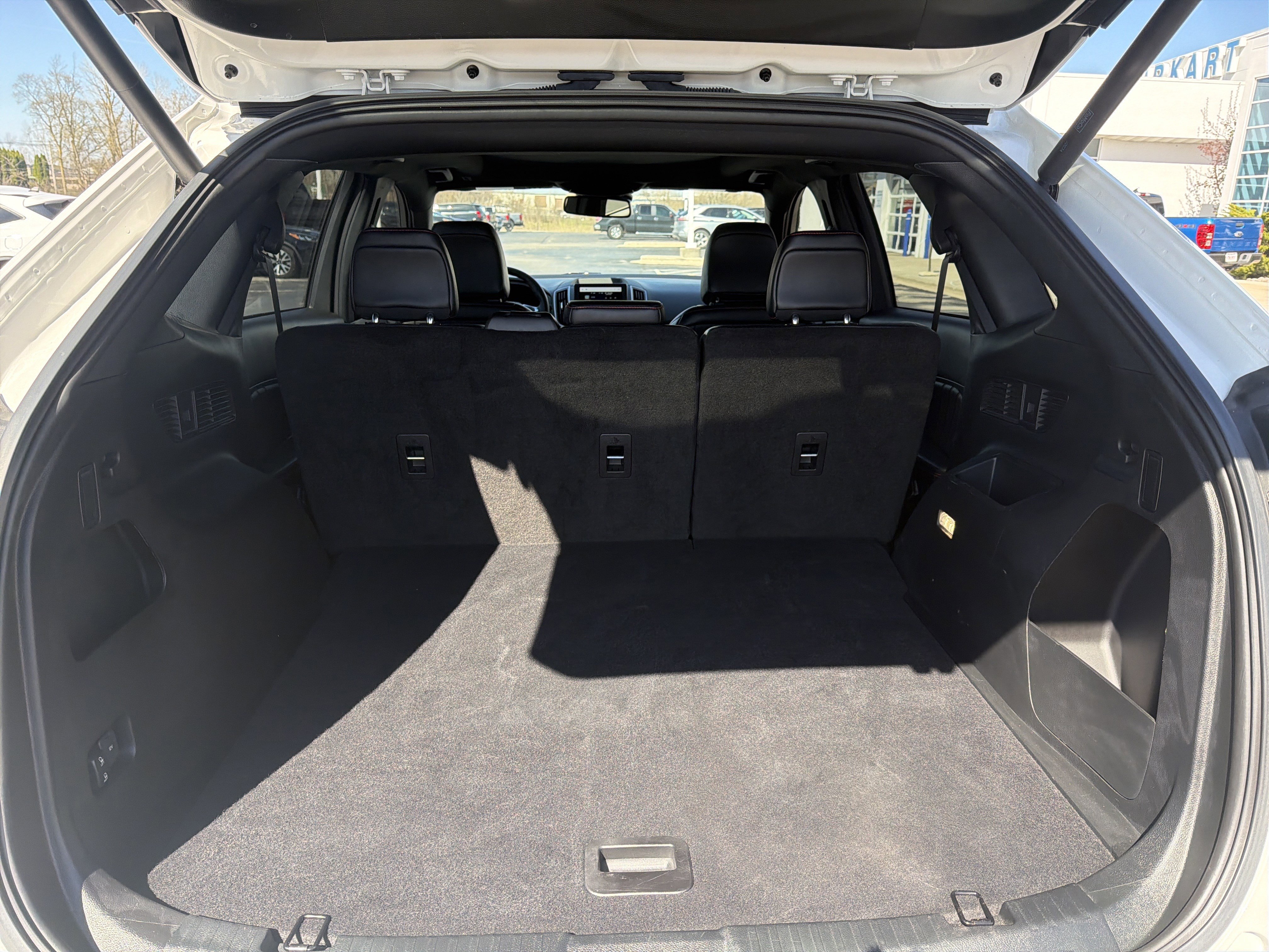 Certified 2023 Ford Edge ST-Line AWD/4WD image 12