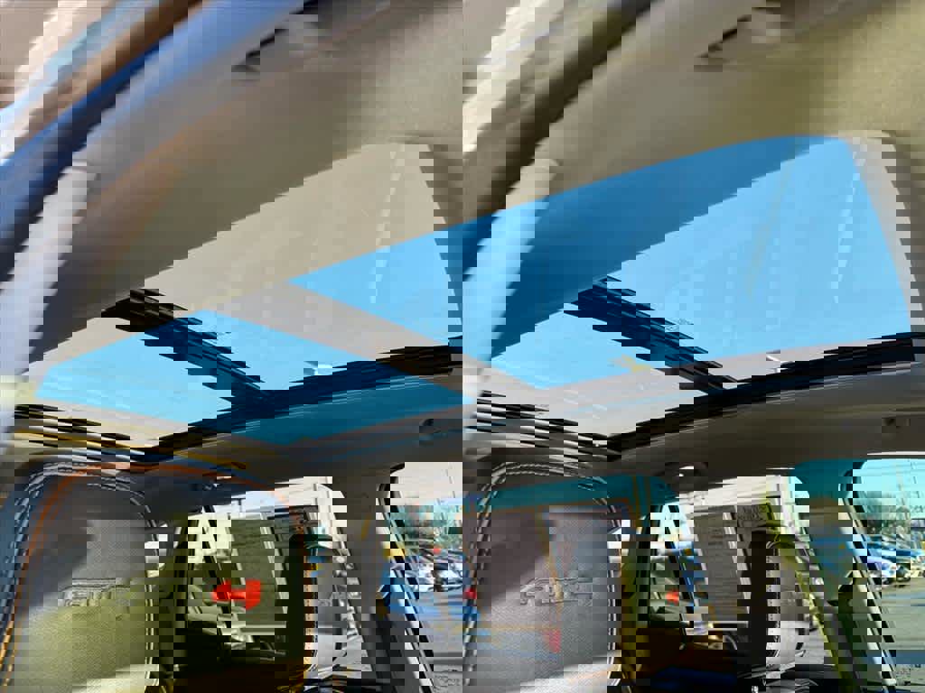 Used 2022 GMC Terrain AT4 w/ Infotainment Package II image 27