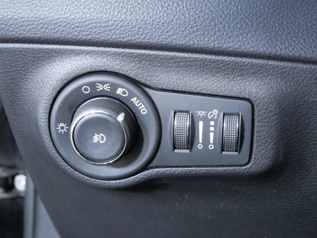 Used 2018 Jeep Compass Limited w/ Navigation Group AWD/4WD image 22