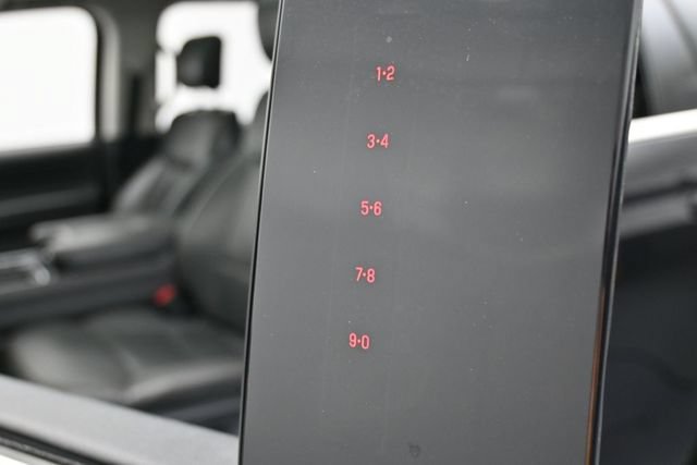 Certified 2025 Ford Expedition Active AWD/4WD image 11