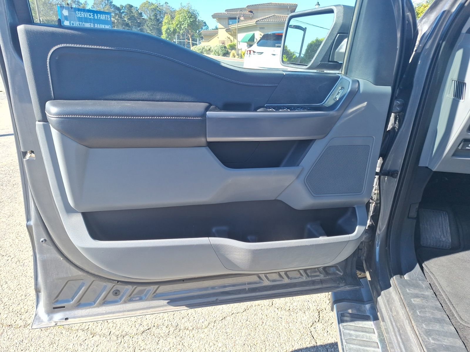 Certified 2025 Ford F150 XLT w/ Equipment Group 301A Standard image 11