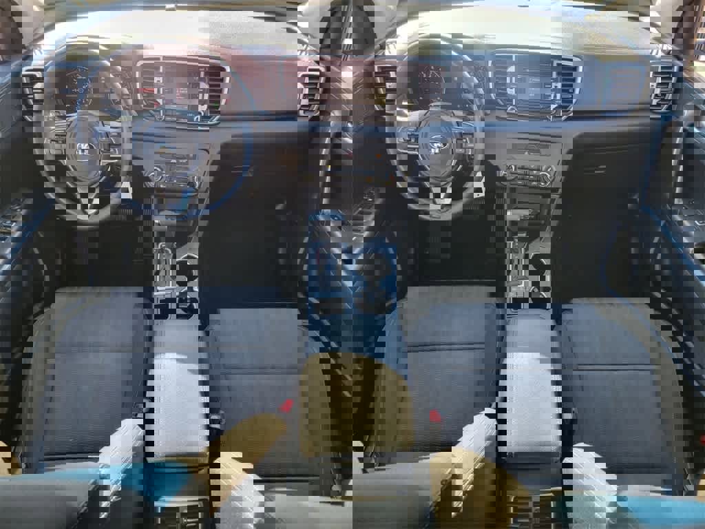 Used 2017 Kia Sportage LX image 12