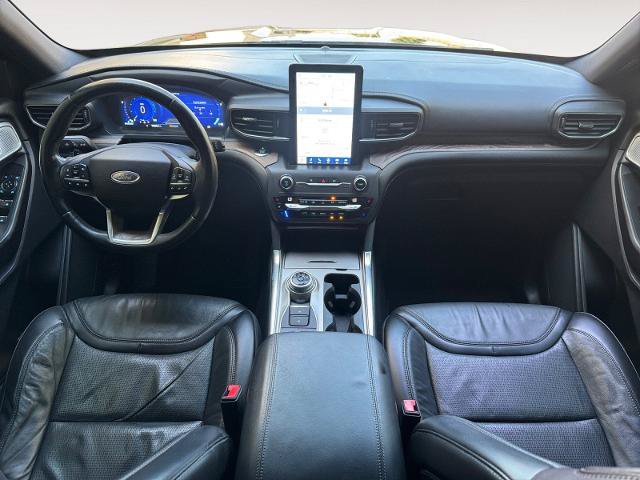Certified 2020 Ford Explorer Platinum w/ Premium Technology Package AWD/4WD image 10