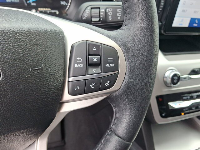 Certified 2023 Ford Explorer XLT w/ Equipment Group 202A AWD/4WD image 10