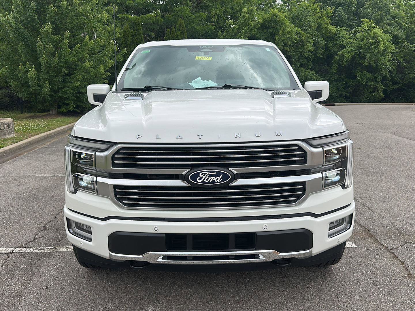 Certified 2025 Ford F150 Platinum w/ Equipment Group 703A Plus AWD/4WD image 8