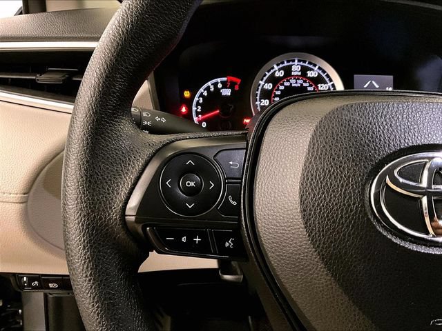 Used 2022 Toyota Corolla Cross L FWD image 17