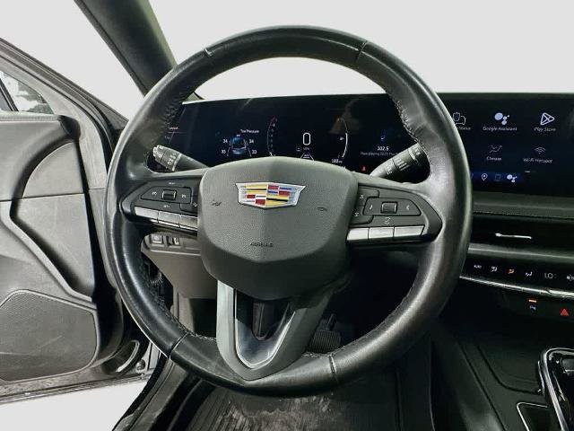 Used 2024 Cadillac XT4 Premium Luxury FWD image 16