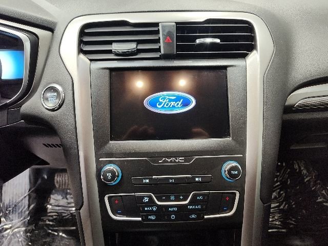 Certified 2020 Ford Fusion SE image 21