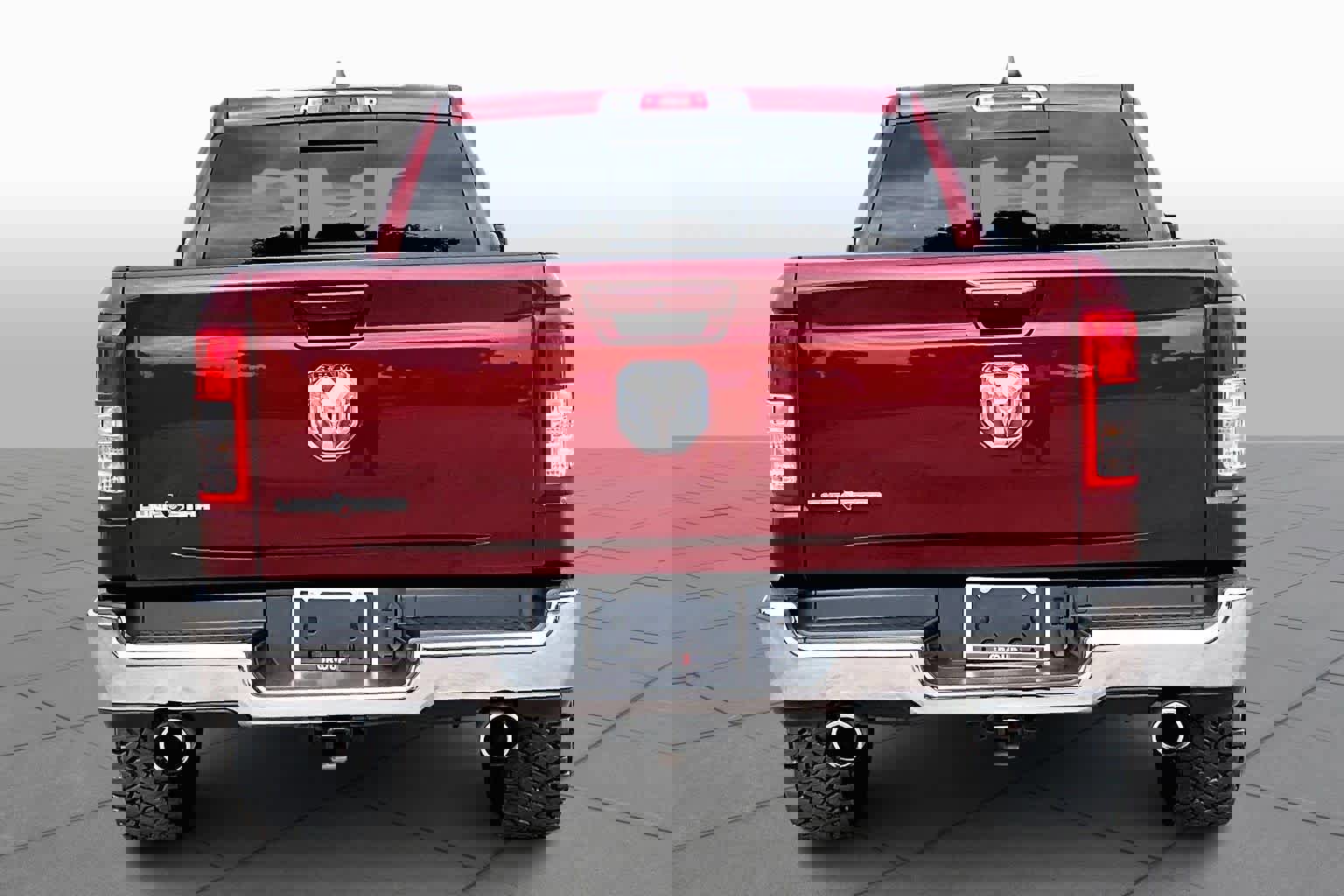 Used 2022 RAM 1500 Lone Star image 2