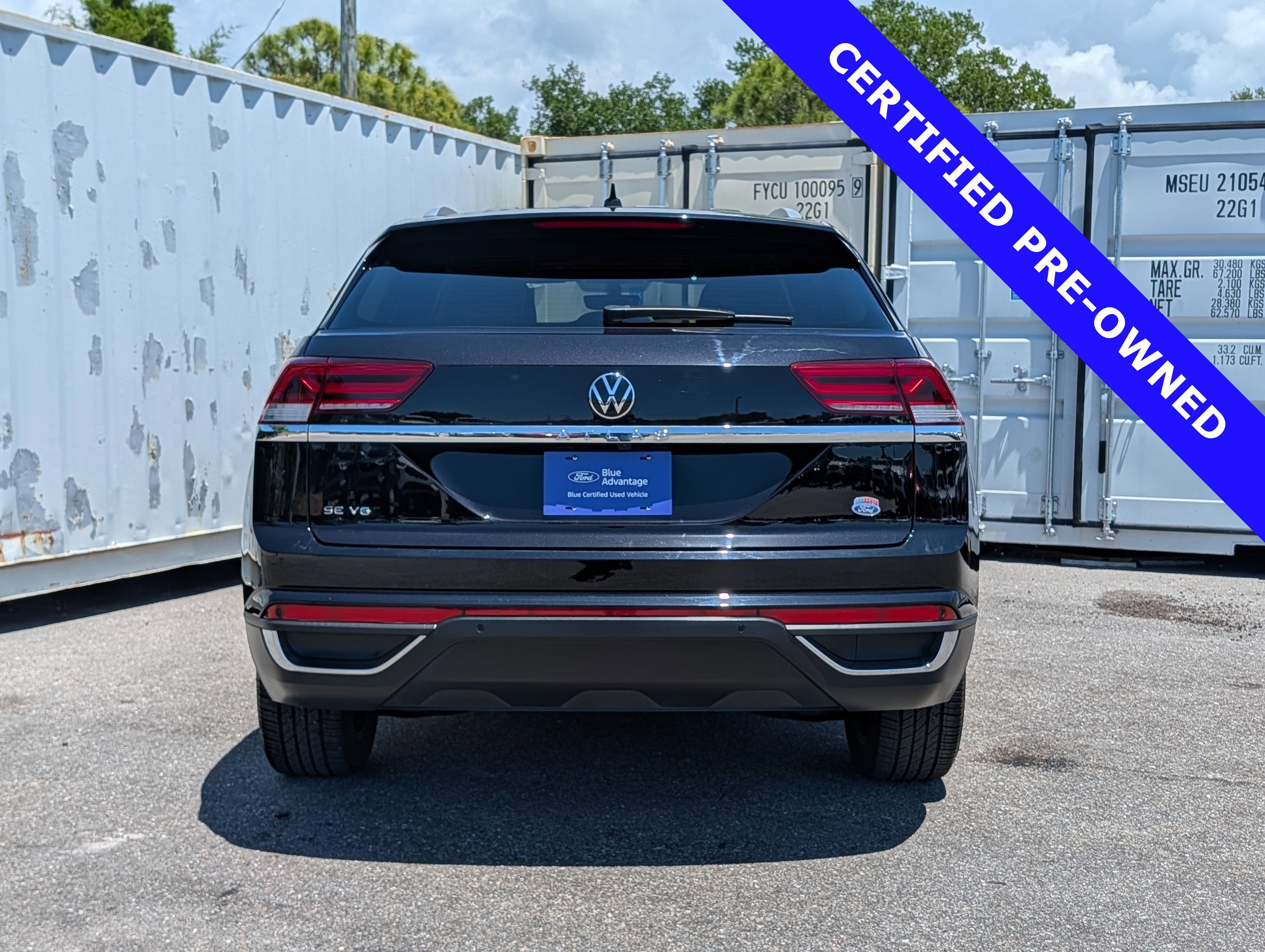 Used 2021 Volkswagen Atlas Cross Sport SE FWD image 3