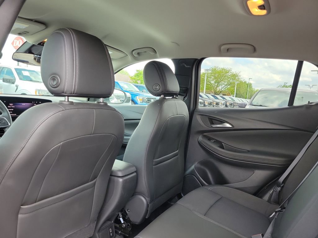 Used 2025 Buick Encore GX Preferred FWD image 16