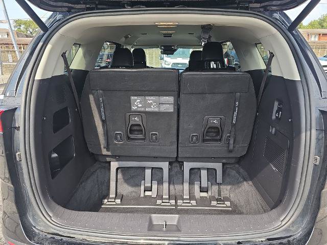 Used 2022 Kia Carnival SX FWD image 12
