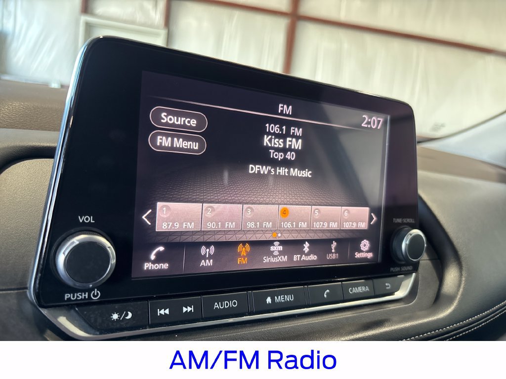 Used 2023 Nissan Rogue SV FWD image 25