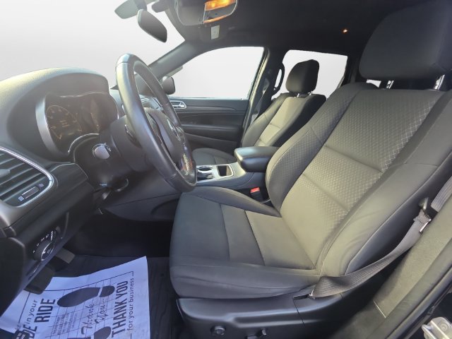 Used 2019 Jeep Grand Cherokee Laredo AWD/4WD image 9