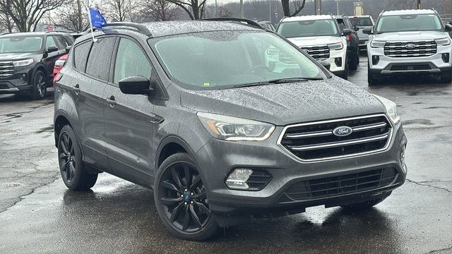 Certified 2019 Ford Escape SE