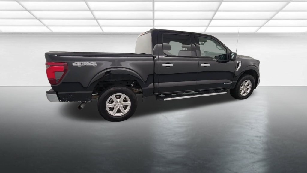 Certified 2024 Ford F150 XLT w/ Mobile Office Package AWD/4WD image 9