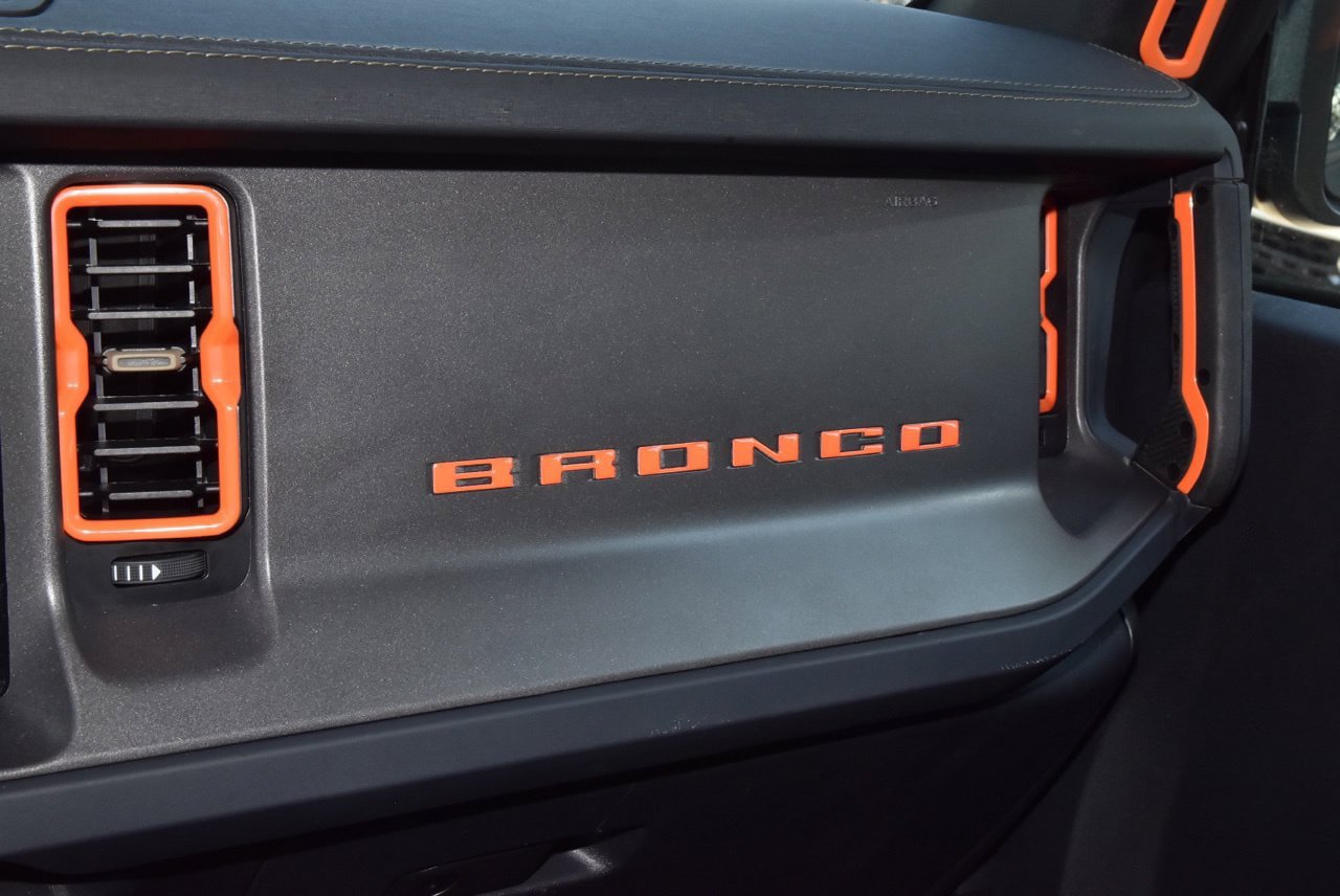 Certified 2025 Ford Bronco Badlands AWD/4WD image 36