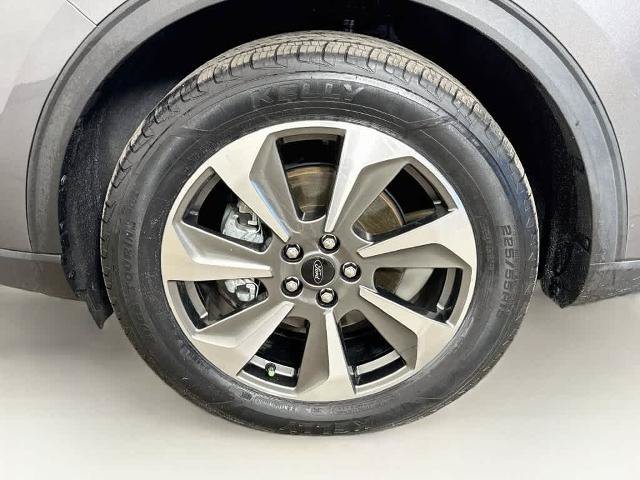 Certified 2024 Ford Escape Platinum AWD/4WD image 8
