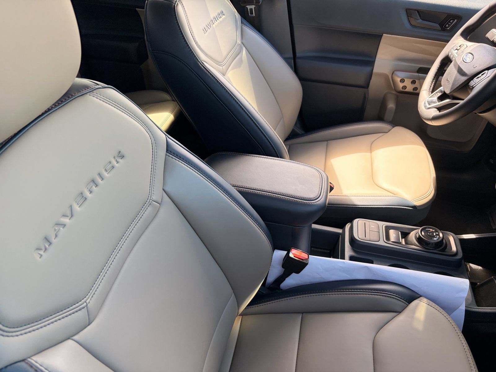 Certified 2026 Ford Maverick Lariat AWD/4WD image 11
