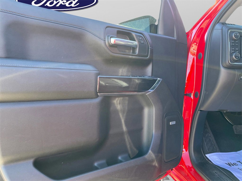 Used 2021 Chevrolet Silverado 1500 LT Trail Boss w/ Convenience Package II image 17