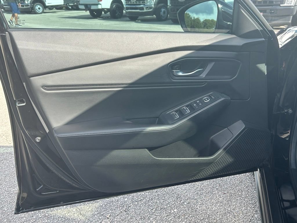 Used 2024 Honda Accord Sport image 36
