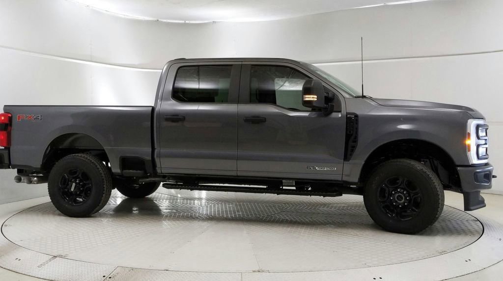 Certified 2024 Ford F250 XL w/ STX Appearance Package AWD/4WD image 2